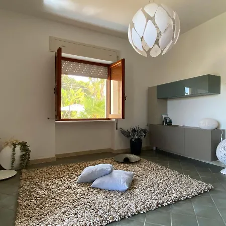 Buen Retiro - Con Piscina Vicino Lecce A 450m Dal Mare