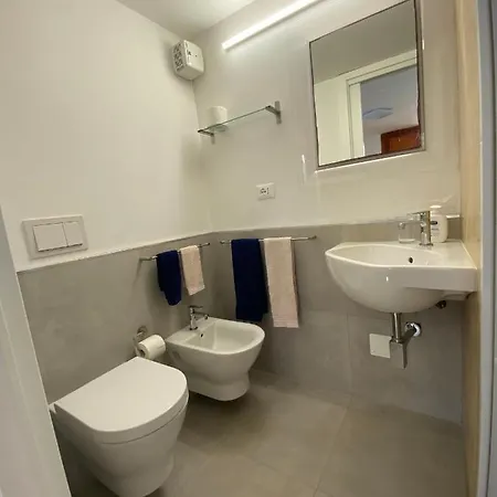 Villa Buen Retiro - Con Piscina Vicino Lecce A 450m Dal Mare *